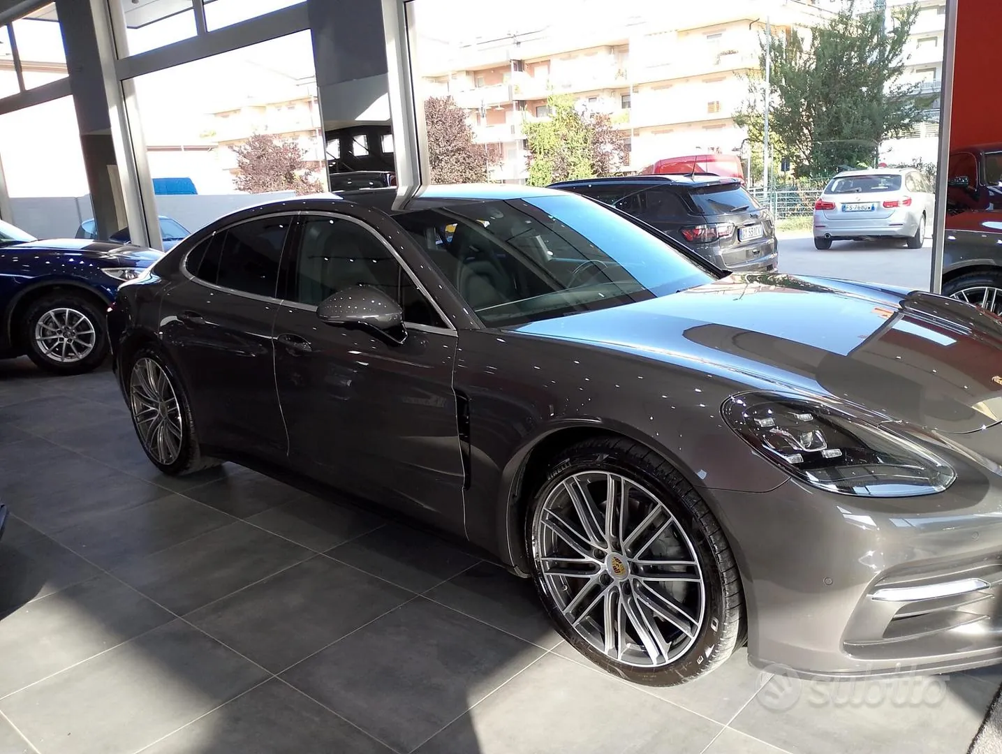 Porsche Panamera 2017 photo 3