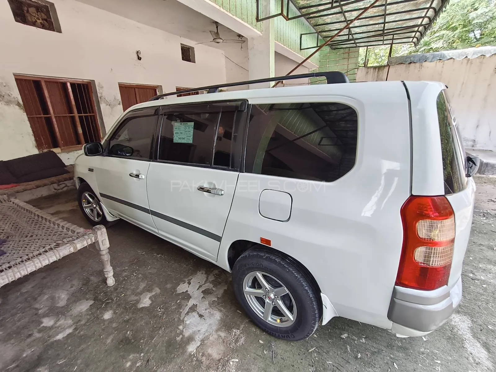 Toyota Succeed