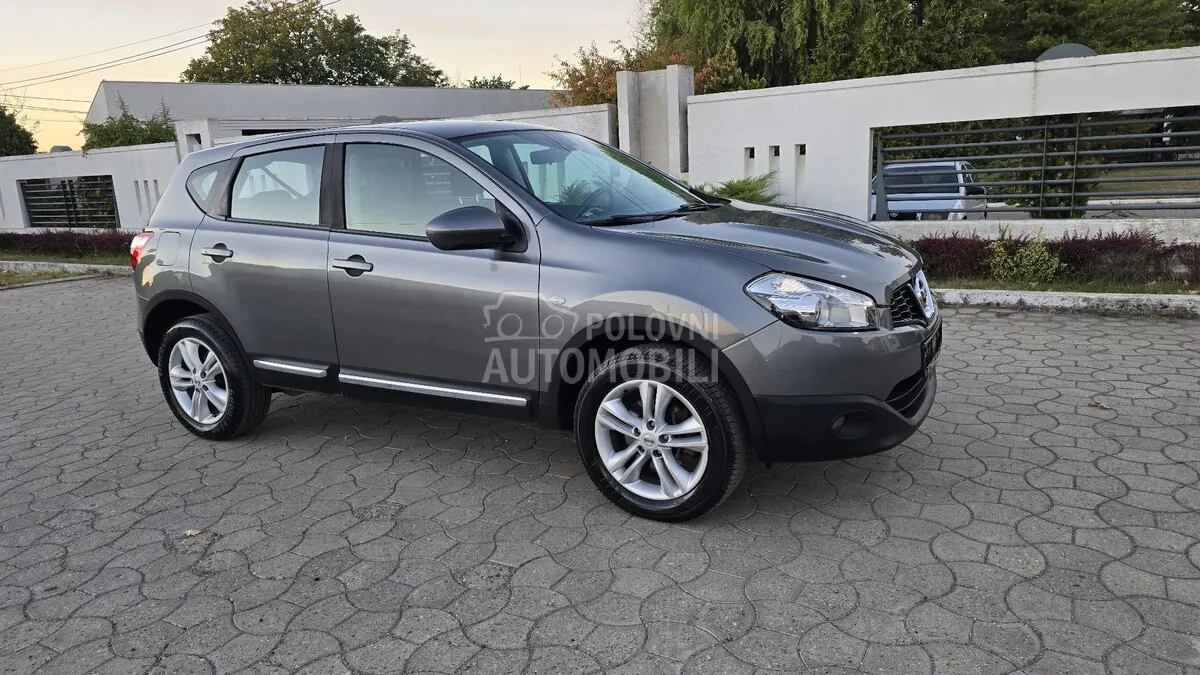 Nissan Qashqai 2011 photo 3