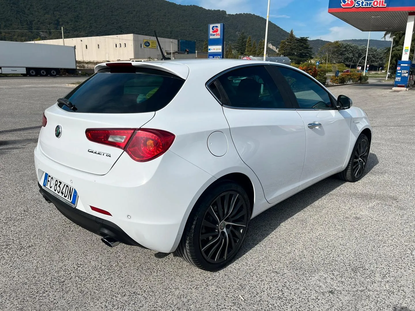 Alfa Romeo Giulietta 2016 photo 4