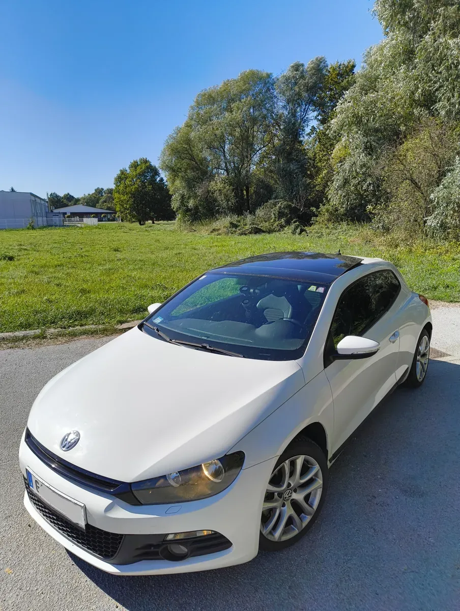 Volkswagen Scirocco 2009 photo 3