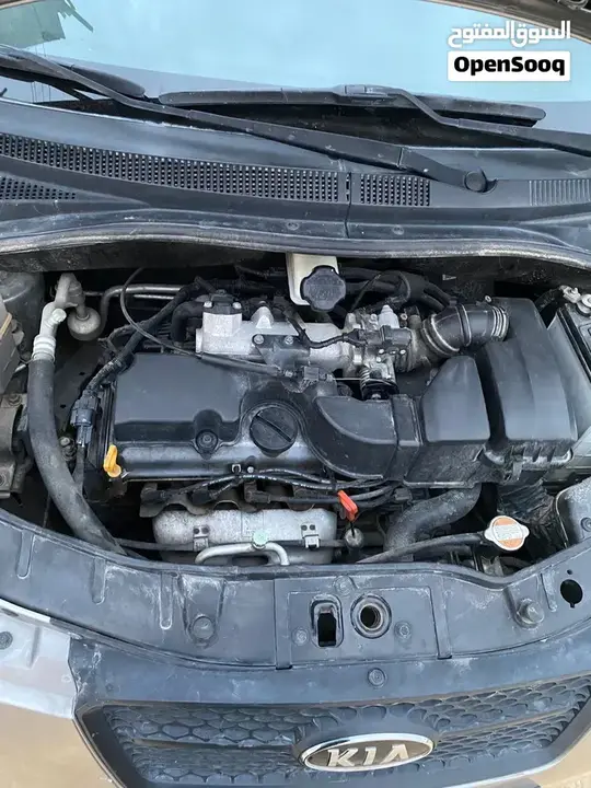 Kia K5 2008 photo 4