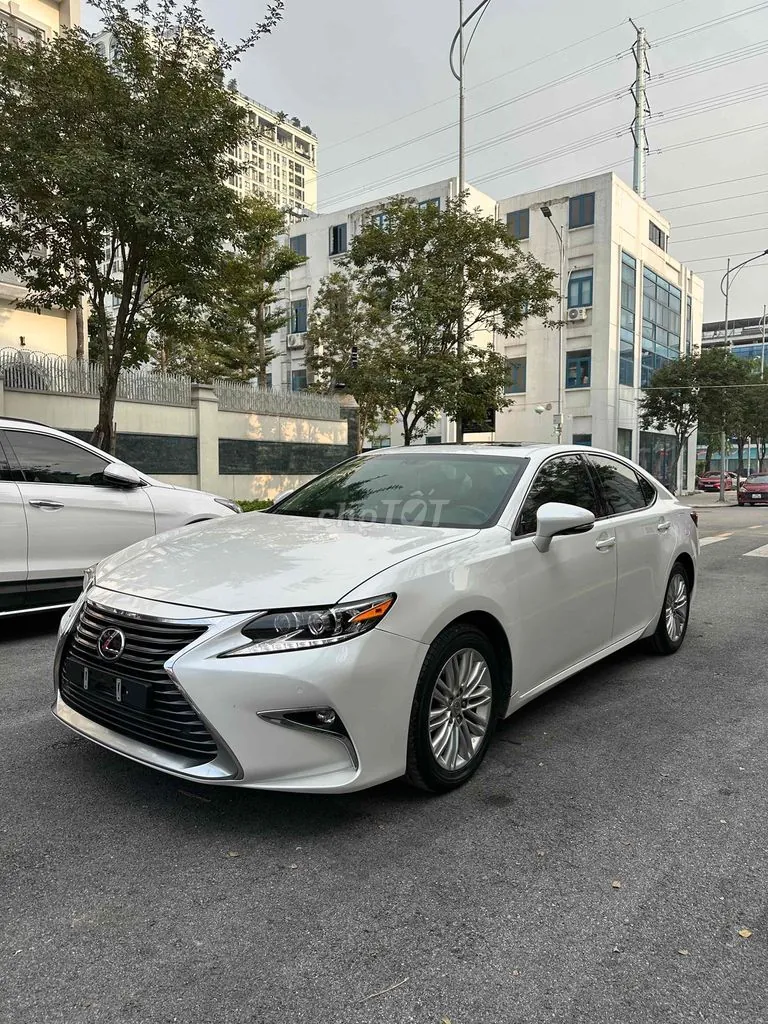 Lexus Es 2015 photo 3