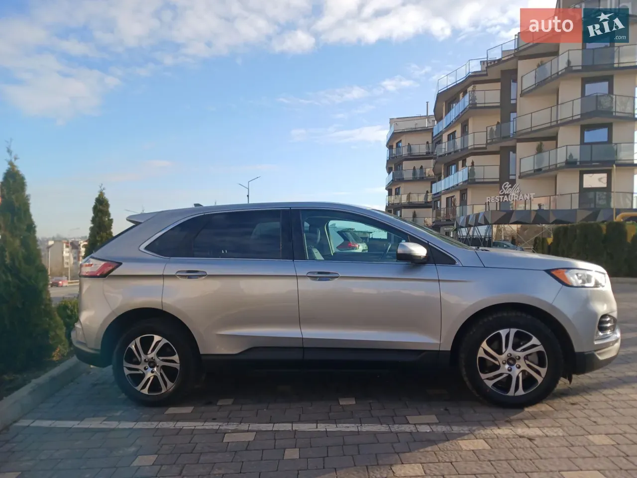 Ford Edge 2022 photo 4