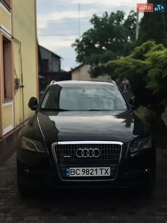 Audi Q5 2011 photo 2