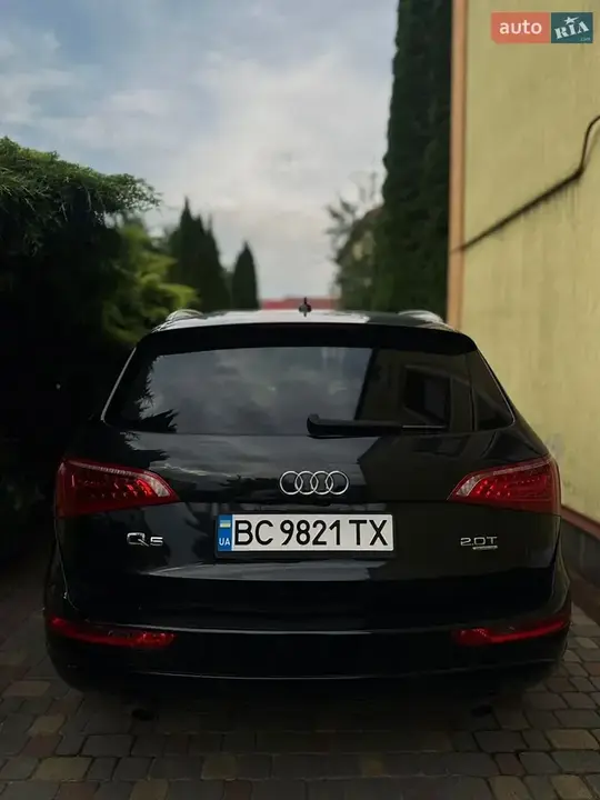 Audi Q5 2011 photo 4