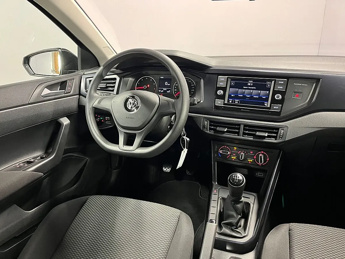 Volkswagen Polo 2019 photo 2