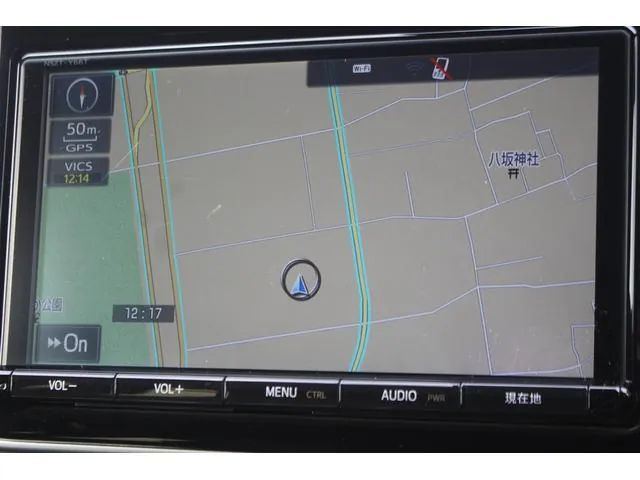 Toyota Voxy 2017 photo 3