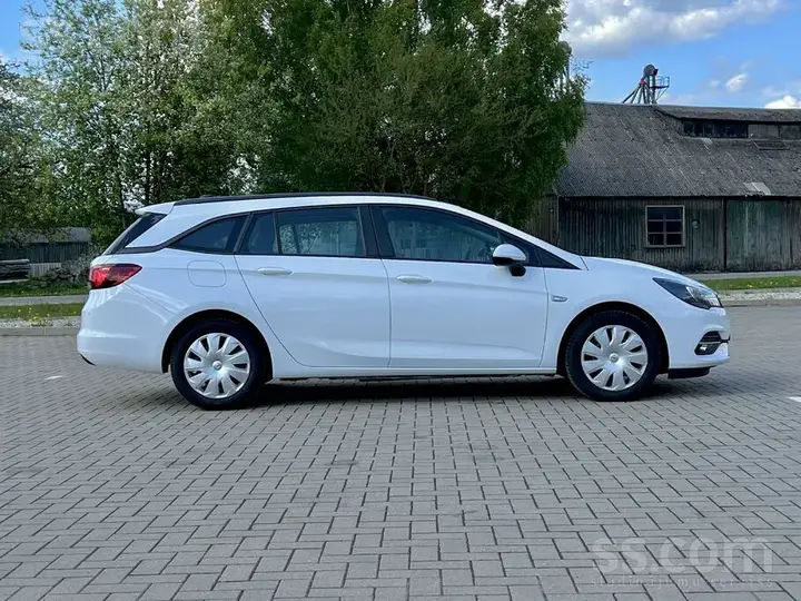 Opel Astra 2020 photo 5