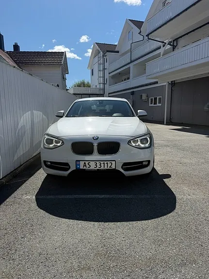 BMW 116D 2012 photo 2