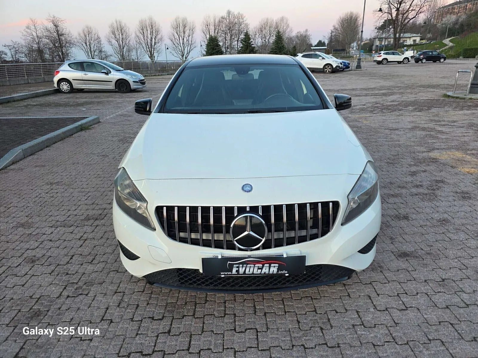 Mercedes-Benz A 160 2014 photo 3