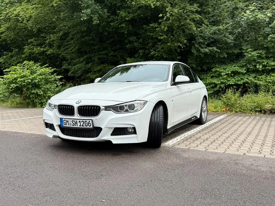 BMW 316I F30