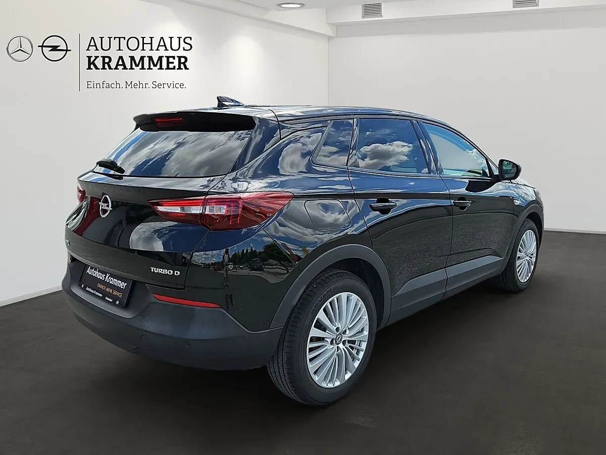 Opel Grandland X 2018 photo 3