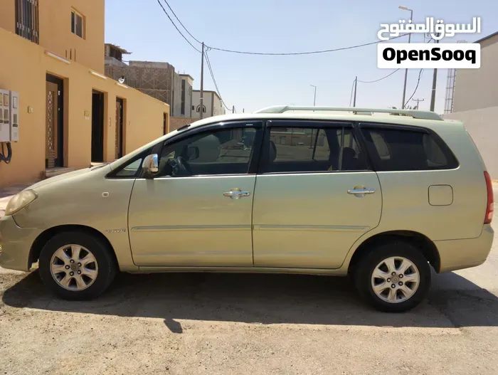 Toyota Innova 2007 photo 3
