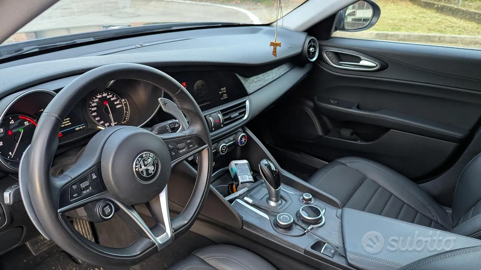 Alfa Romeo Giulia 2019 photo 5