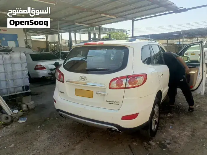 Hyundai Santa Fe 2012 photo 4