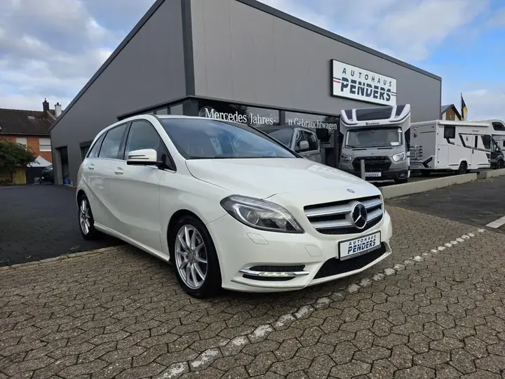 Mercedes-Benz B