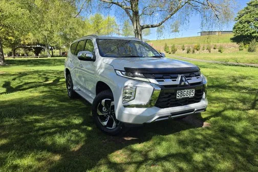 Mitsubishi Pajero Sport