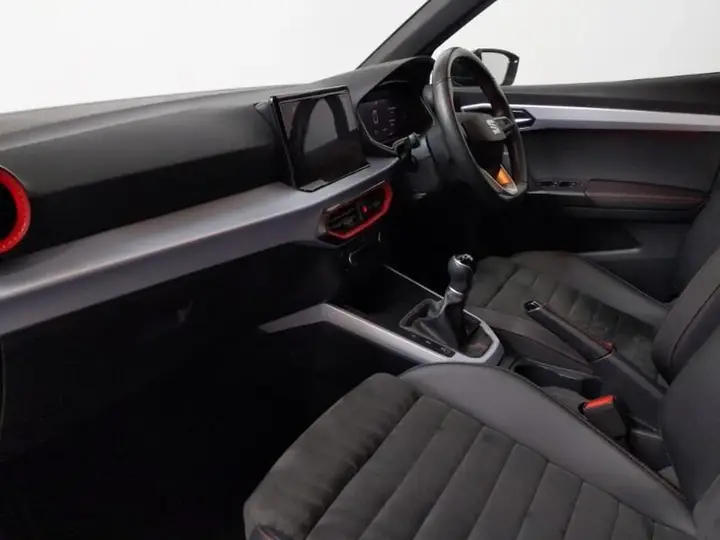 Seat Arona 2023 photo 5