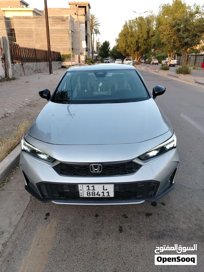 Honda Civic 2025 photo 2