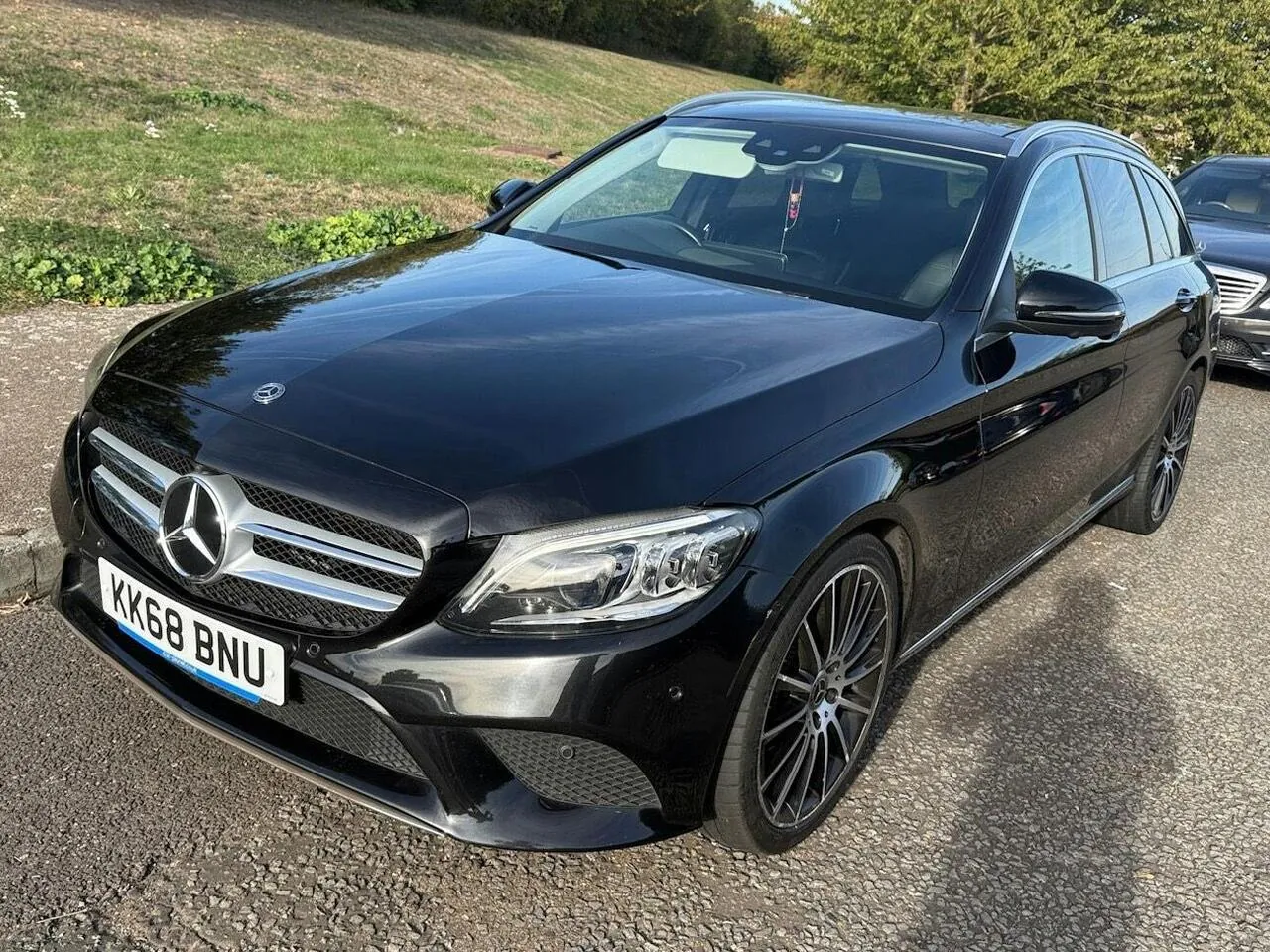 Mercedes-Benz C-Class 2019 photo 3
