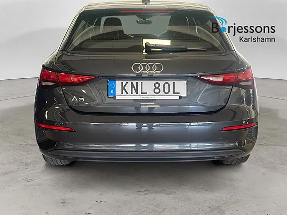 Audi A3 2023 photo 4