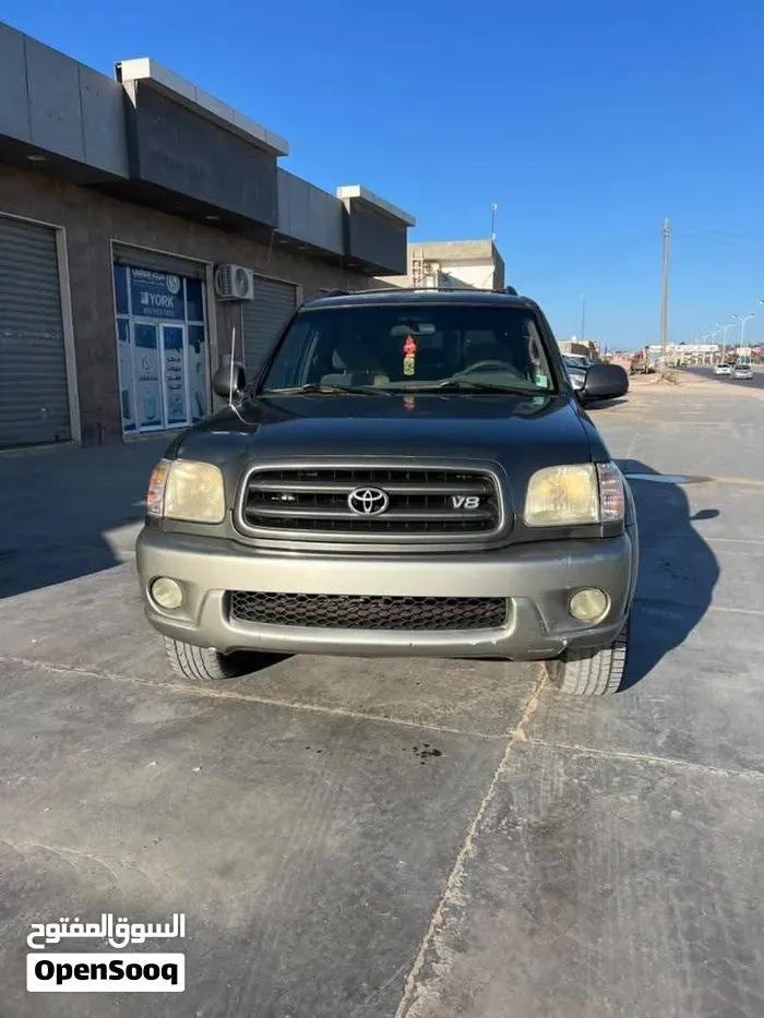 Toyota Sequoia 2004 photo 5