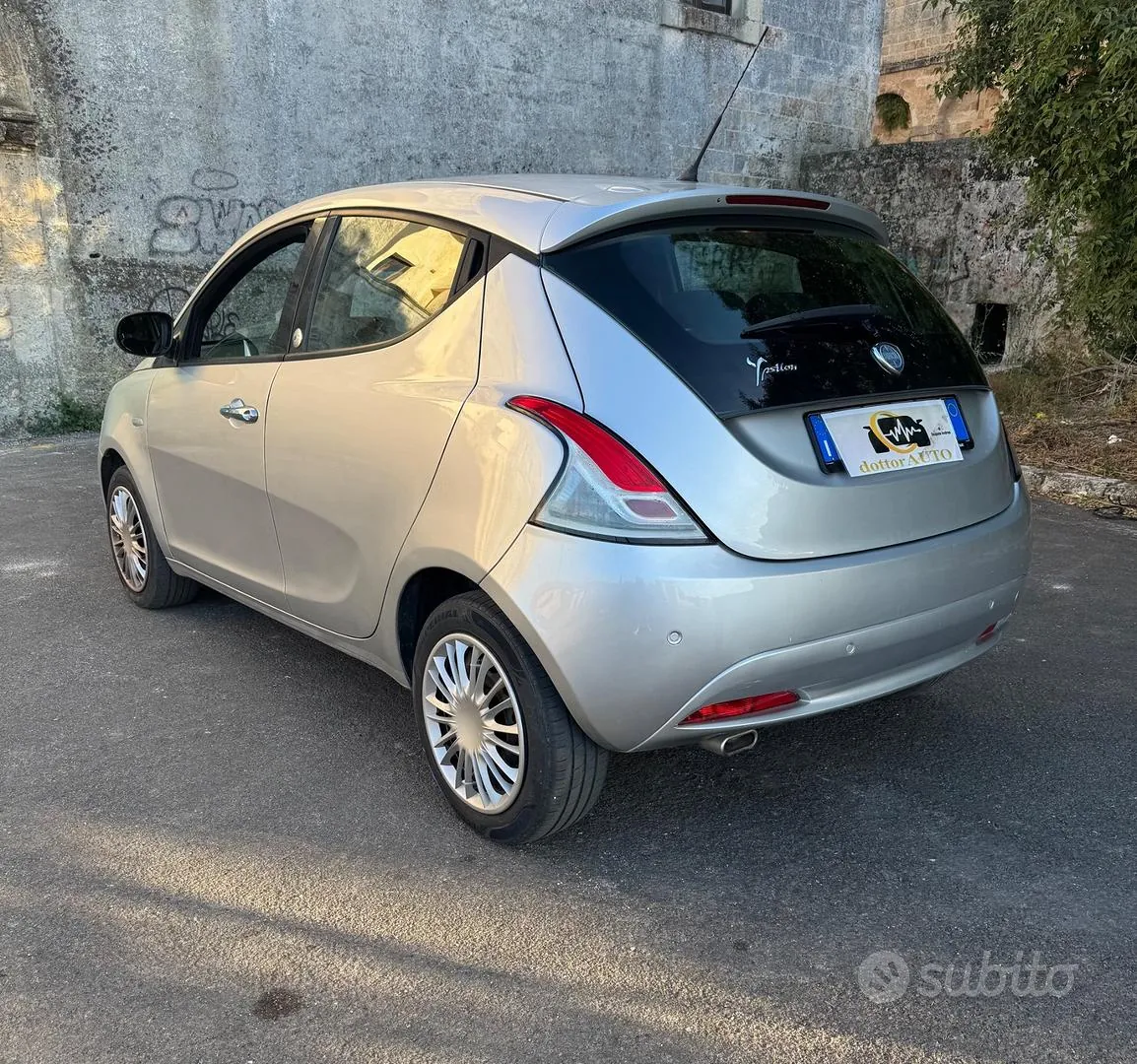 Lancia Ypsilon 2016 photo 3