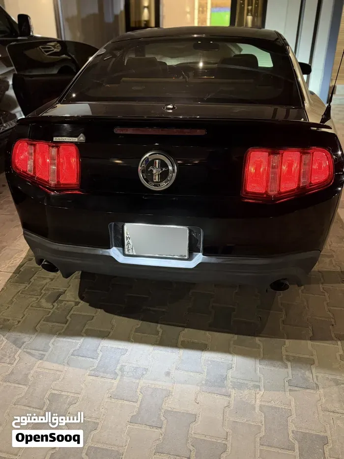 Ford Mustang 2012 photo 3