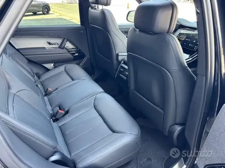 Land Rover Range Rover Sport 2024 photo 5