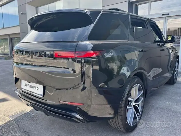 Land Rover Range Rover Sport 2024 photo 2