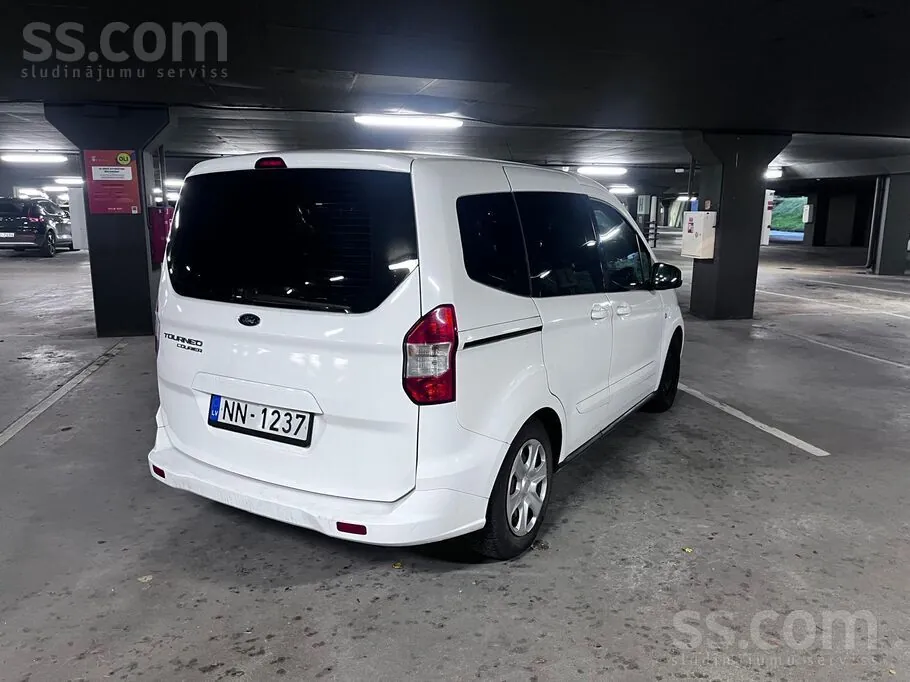 Ford Tourneo 2016 photo 2