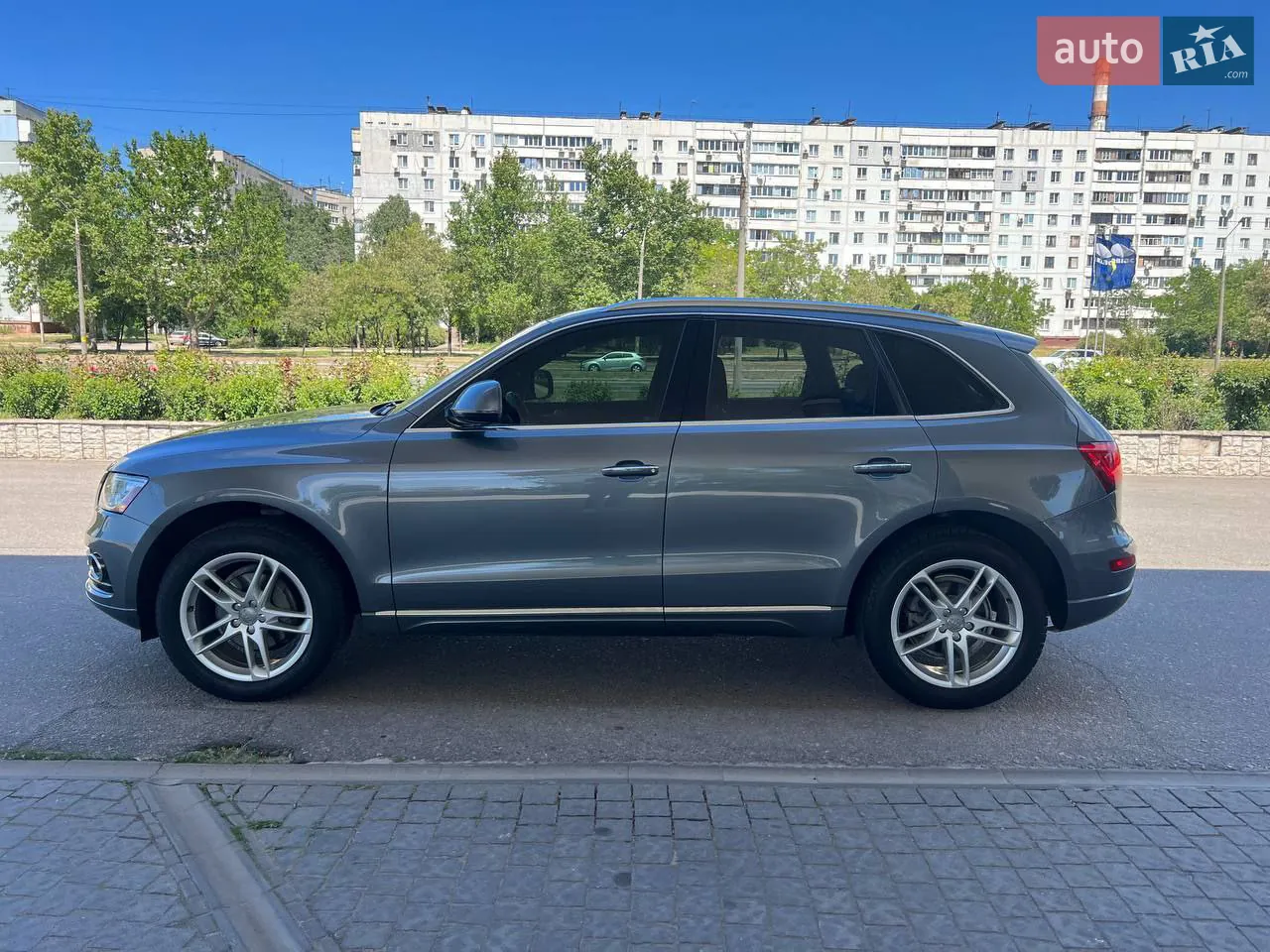 Audi Q5 2015 photo 2