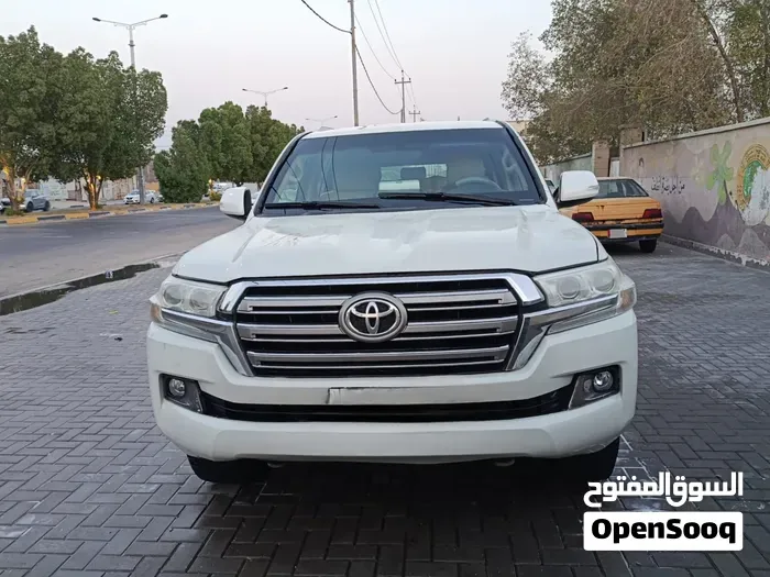 Toyota Land Cruiser Gxr 2014 photo 4