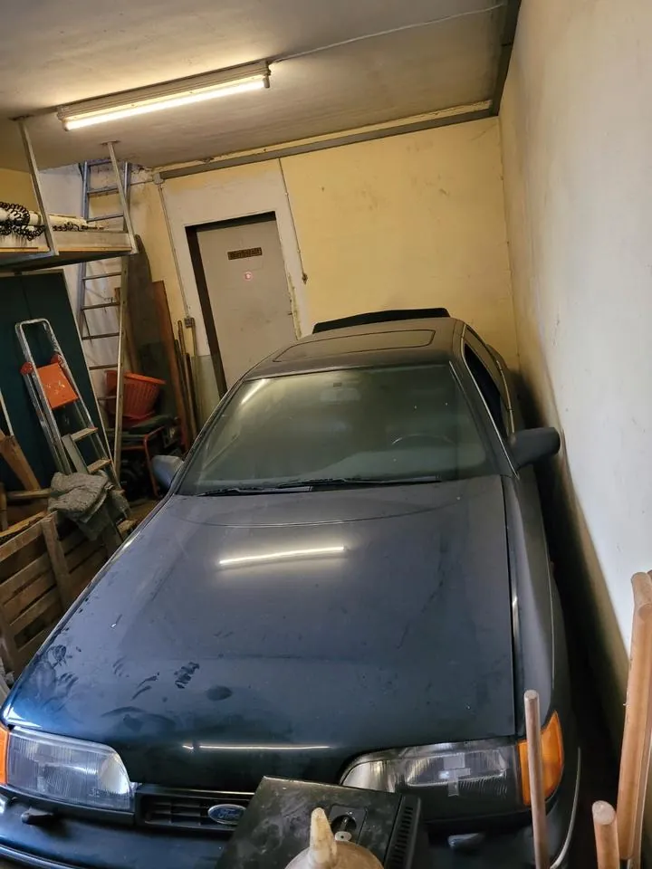 Ford Scorpio
