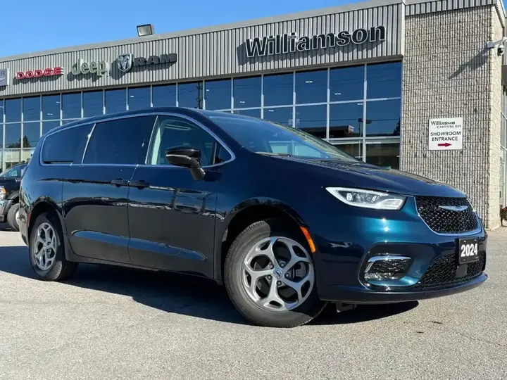 Chrysler Pacifica