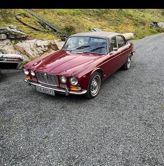Jaguar Xj