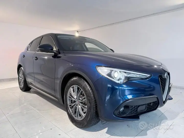 Alfa Romeo Stelvio 2018 photo 2