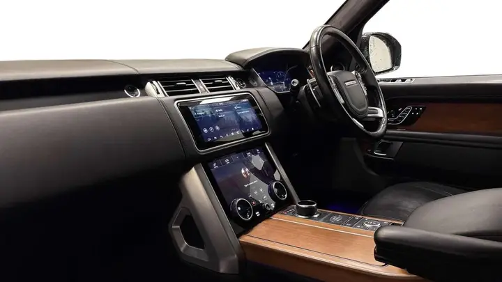Land Rover Range Rover 2021 photo 2