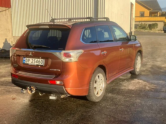 Mitsubishi Outlander 2013 photo 5