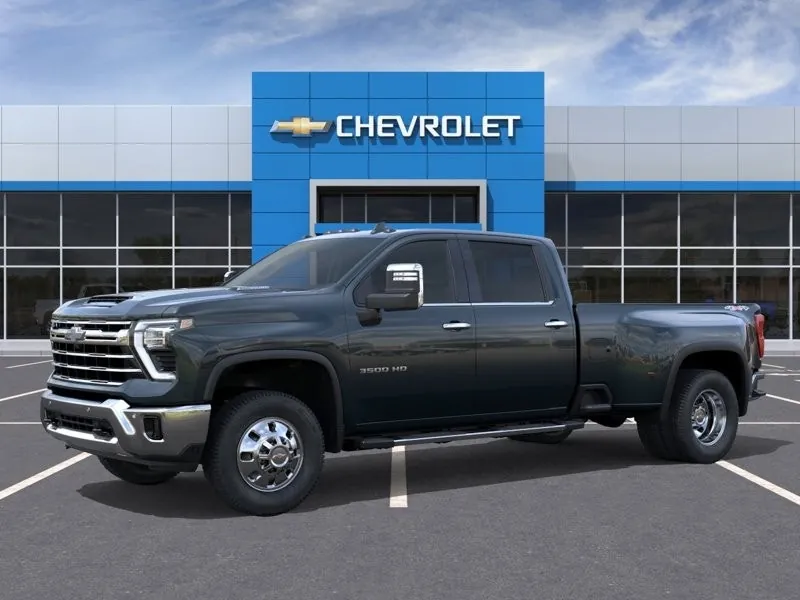 Chevrolet Silverado 3500Hd 2026 photo 2