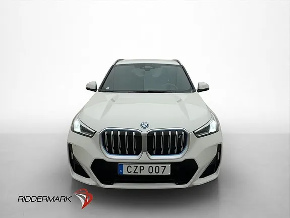 BMW Ix1 2023 photo 3