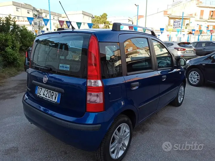 Fiat Panda 2010 photo 4