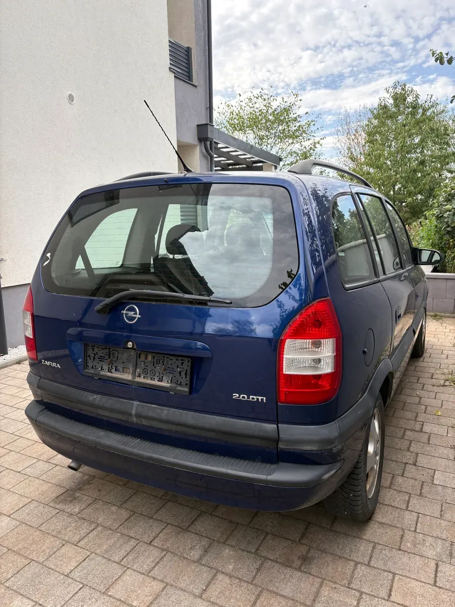 Opel Zafira 2003 photo 3