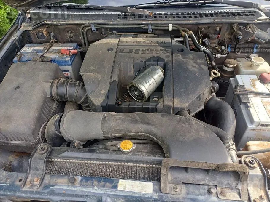 Mitsubishi Pajero 2005 photo 3