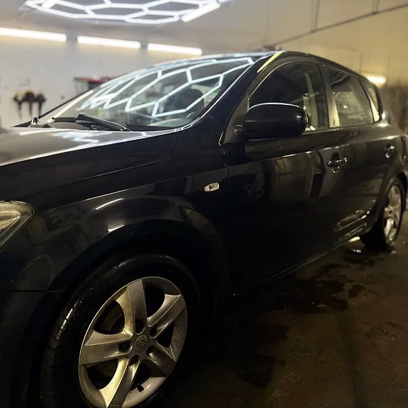 Kia Ceed 2010 photo 4