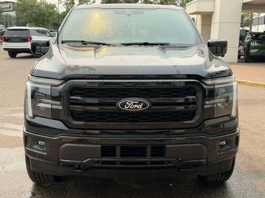 Ford F-150 Lariat 2026 photo 4