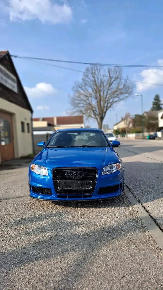 Audi A4 2006 photo 2