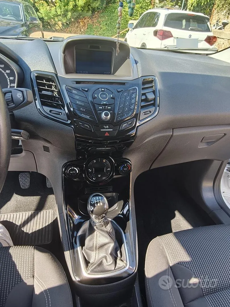 Ford Fiesta 2017 photo 3