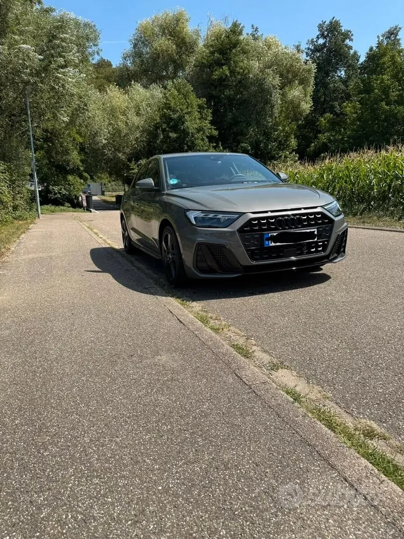Audi A1 2025 photo 4